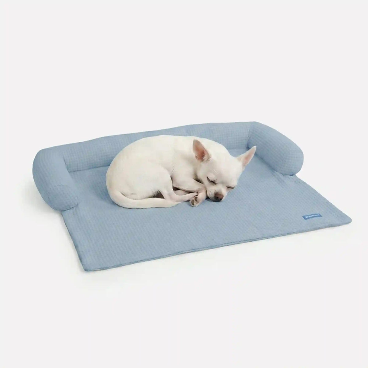 Frostcore™ Cooling Couch Cover Dog Bed