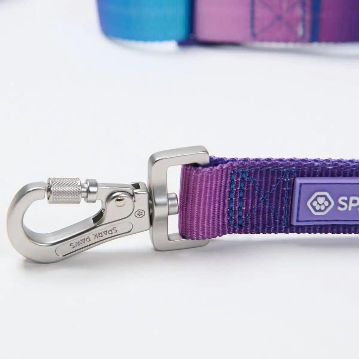 Multipurpose Seatbelt Handsfree Leash & Poop Bag Holder Set - 90s Retro