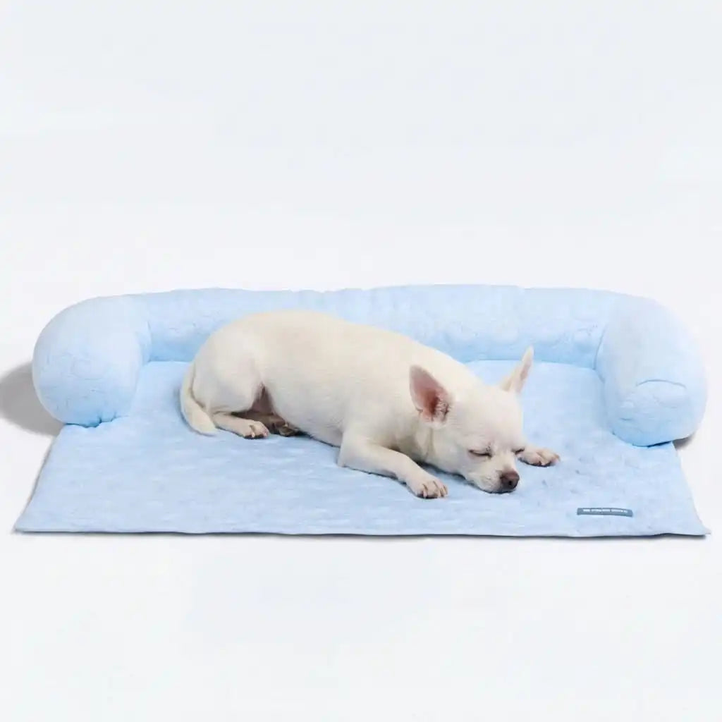 Frostcore™ Cooling Couch Cover Dog Bed - Hearts Blue (2)