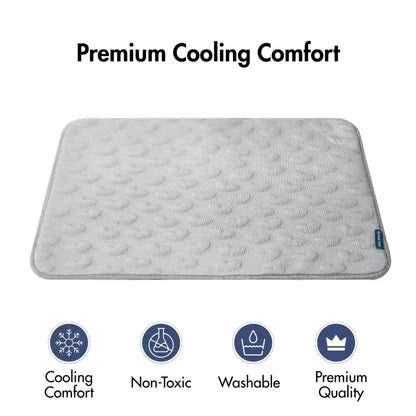 Frostcore™ Cooling Mat - Hearts Grey